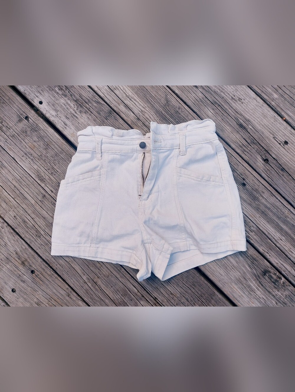 Universal Thread, Cream Soft Denim Short, Size 2